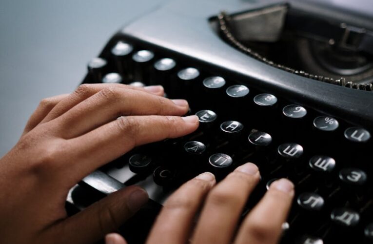 Is There A Better Keyboard Than QWERTY? Yes, But You Won’t Use It