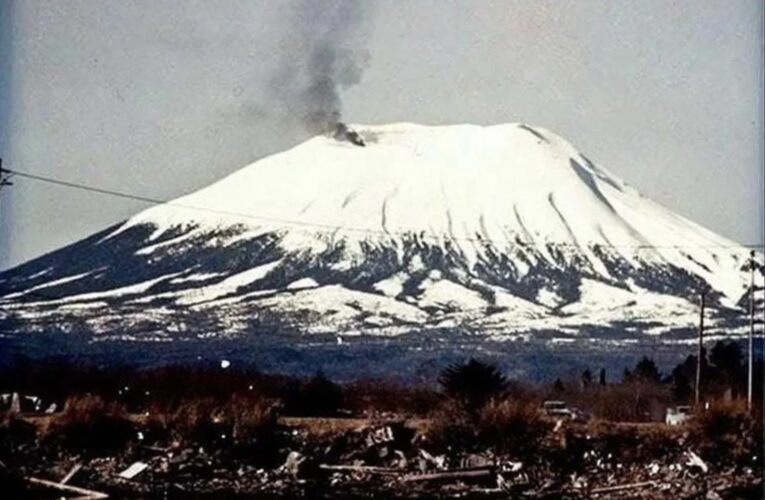 The Man Who Faked A Volcano Eruption – One Of The Greatest April Fools’ Hoaxes Ever